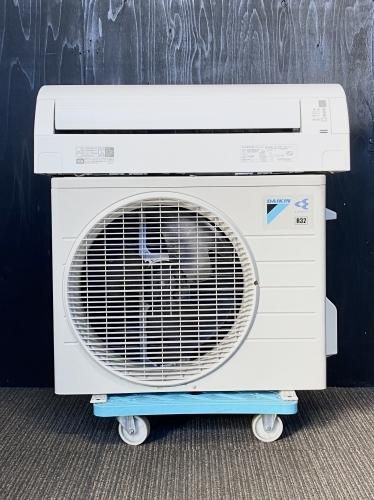 2017年製 ダイキン ストリーマ 6畳用 AN22UESK-W(7656)標準タイプ