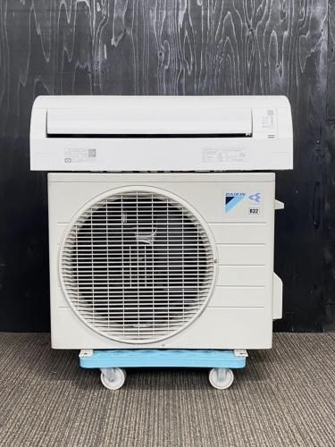 2017年製 ダイキン ストリーマ 6畳用 AN22UES-W(5331)標準タイプ