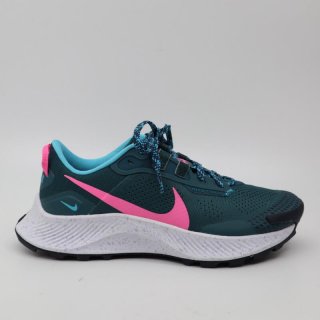 <img class='new_mark_img1' src='https://img.shop-pro.jp/img/new/icons50.gif' style='border:none;display:inline;margin:0px;padding:0px;width:auto;' />NIKE_PEGASUS TRAIL 3  W'sグリーン