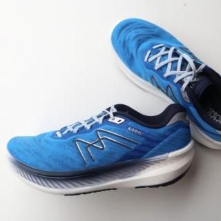<img class='new_mark_img1' src='https://img.shop-pro.jp/img/new/icons20.gif' style='border:none;display:inline;margin:0px;padding:0px;width:auto;' />KARHU_ FUSION 4.0 Mǣ