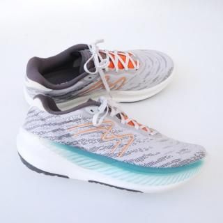 KARHU_ FUSION 4.0 Mǣ