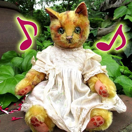 ファッションデザイナー リリアン・バンデペペリーレ（Vandepaepeliere Liliane）さんの ぬいぐるみ