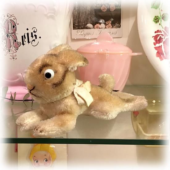 シュタイフ社1953~'70年 * 9cm * 寝そべりウサギちゃん「 Lying