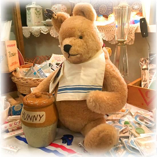 R. ジョン・ライトさん ＊ R.John Wright ＊「 Winnie the Pooh with