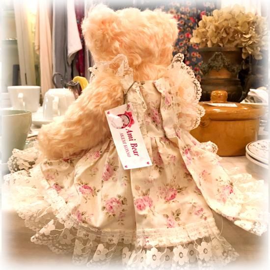今野明美さんのブランド ＊ ” AMI BEAR ” ＊ シャーベットオレンジ色の