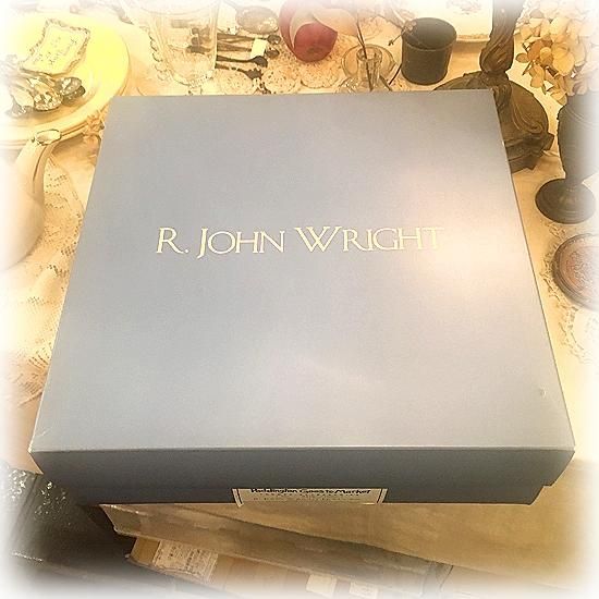 R. ジョンライト ＊ ”R. JOHN WRIGHT DOLLS, INC” ＊「 Goes to