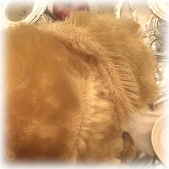 ホリデー♪オルゴール付 モヘア テディベア♡首を回しながら