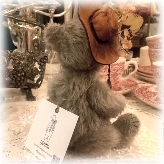 goutte テディベア 作家 アーティスト 頭に乗せちゃうテディベア