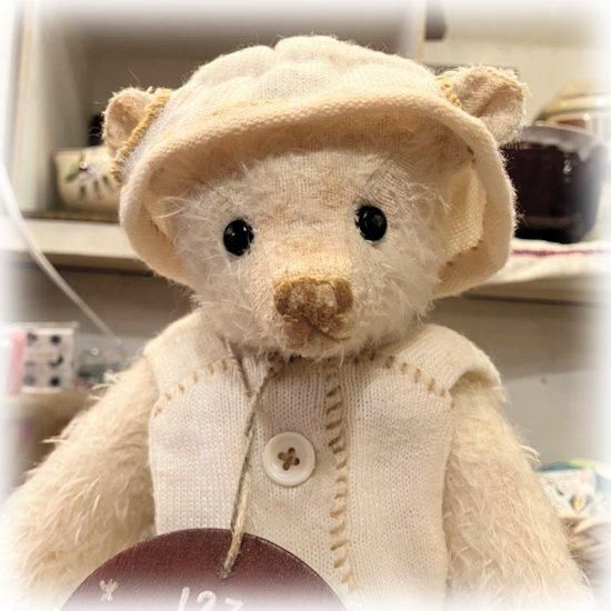 ヒフミ・アダムスさんの作品 ＊ 