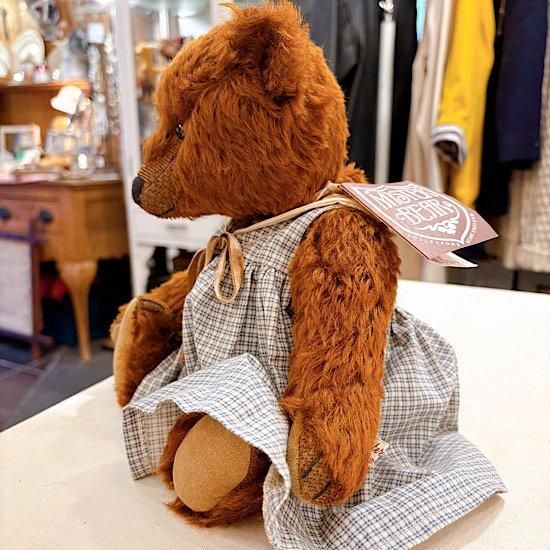 ジェニー・シャーマン・コックスさんのブランド ＊ ”ミスター・ベア