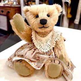 ˡ㡼ޥ󡦥åΥ֥  ɥߥ٥ / MISTER BEAR  ͥå  Netta ס 24cm  ԡνλҥ٥ A-2473 <img class='new_mark_img2' src='https://img.shop-pro.jp/img/new/icons11.gif' style='border:none;display:inline;margin:0px;padding:0px;width:auto;' />