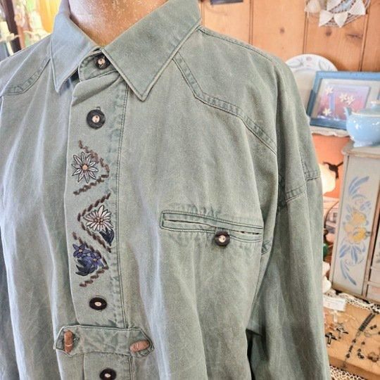 刺繍デザイン 長袖デニム チロリアンシャツ メンズXL相当 ユーロ
