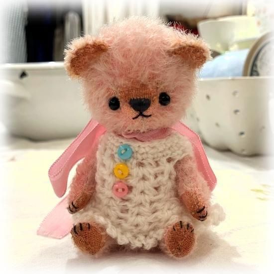 ぶんちべあさんの作品 * どピンクのモヘアが愛らしい手のひら ぶんちべあさんの作品 * どピンクのモヘアが愛らしい手のひら