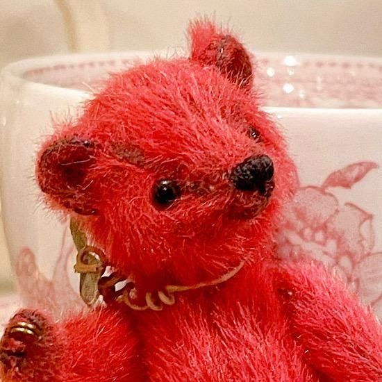 小町さえりさんのブランド ” Saeri Bear ” さんより ＊ 極小