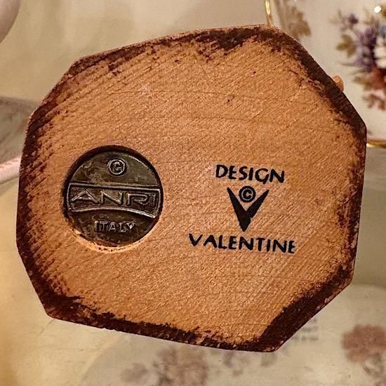 イタリア ＊ ANRI人形 ＊ サラ・ケイさんの作品 ＊ 「ベッド