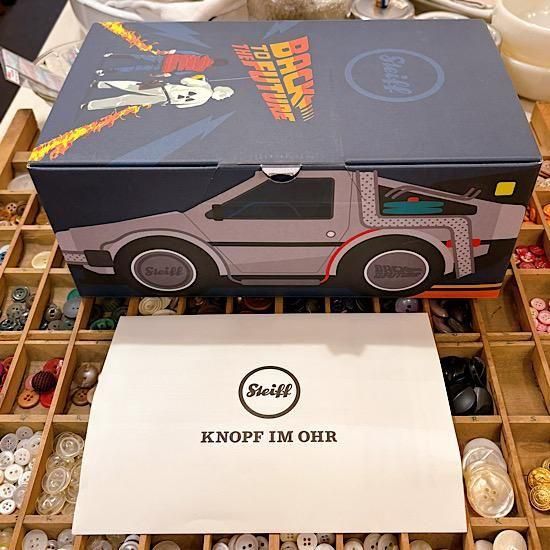 BTTF 20周年記念BOX+おまけ当時物グッズ多数付 バックトゥザフューチャー 71msrnDl25L.jpg