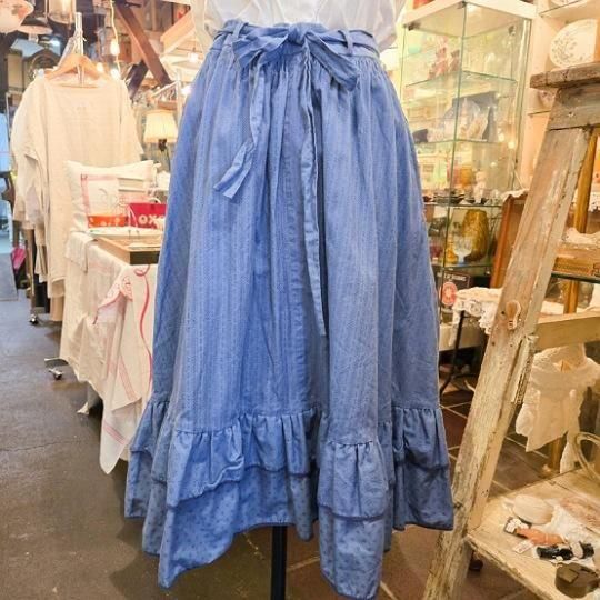 ヨーロッパヴィンテージ ＊ 1970年代 ＊ チロルスカート