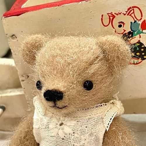 Petit sucre ” さんより ＊ サロペット・ハンドパペット・花籠がセット