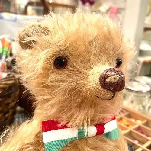 松浦愛子さんのブランド ” AIKO BEAR” ＊ ブラウンのベアちゃん