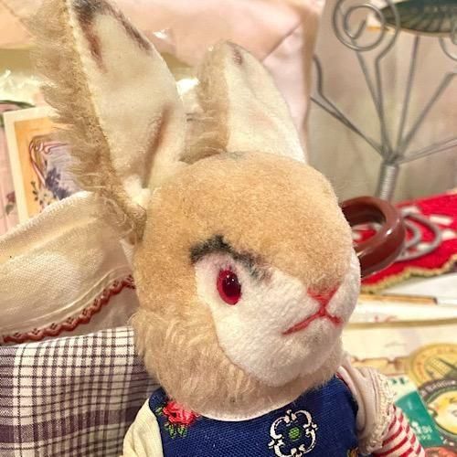 ドイツ1960年代 ＊ シュコー社 ＊ お花柄のエプロン付きワンピースが