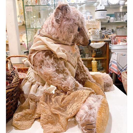 ハ−マン社（赤）　テディベア Arnoアルノ　限定品 イギリス在住の4姉妹のブランド ”フォゲット・ミ ー・ノット