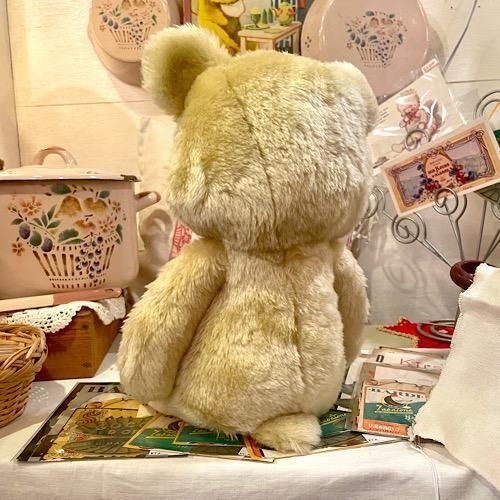 貝戸由希さん ＊ ”Frederic ＊ フレデリック “ ＊ 眠そうな顔が