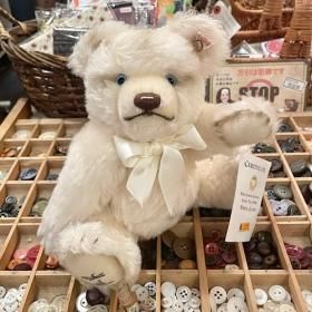 ⭐︎M様ご予約品ʕ•ᴥ•ʔ優しいお顔のビンテージテディベア 新商品】優しい心を育む「さわれる」お雛様。ぬいぐるみメーカー