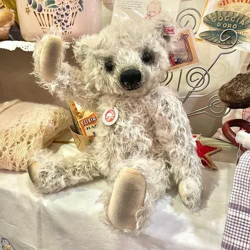 2011年 ＊ まだ一度しか発売されていない型紙のベア ＊「ぺぺ