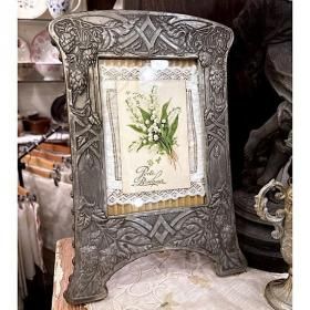 ¥Õ¥é¥ó¥¹1900ǯÂå½éƬ ¡ö ¥¢¡¼¥ë¡¦¥Ì¡¼¥ô¥©¡¼Íͼ°¤Î¥Õ¥©¥È¥Õ¥ì¡¼¥à ¡ö ¥Û¥Ã¥×¤Î¥ì¥ê¡¼¥Õ¡ö ¥¢¥ó¥Æ¥£¡¼¥¯¡¦¥Ô¥å¡¼¥¿¡¼ ¡ö ¥¹¥º¥é¥ó¤Î¥«¡¼¥ÉÉÕ¤¡Ú ¥¢¥ó¥Æ¥£¡¼¥¯2510-07 ¡Û<img class='new_mark_img2' src='https://img.shop-pro.jp/img/new/icons11.gif' style='border:none;display:inline;margin:0px;padding:0px;width:auto;' />
