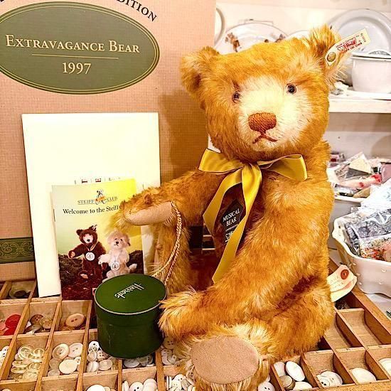 1997年 ＊ イギリスの高級百貨店 