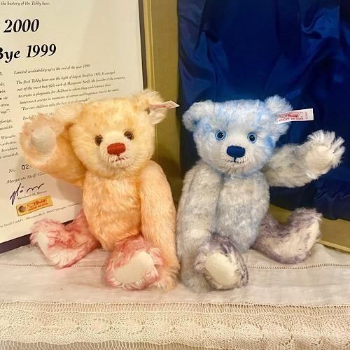 1999年 ＊ 新しい21世紀（ミレニアム）の始まりを祝う特別な豪華2体