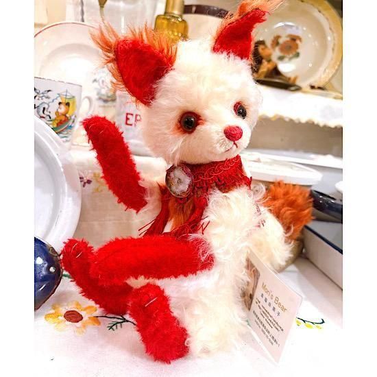 森脇由美子さんのブランド ”Mori's Bear” さんより「白赤狐」＊ 艶や