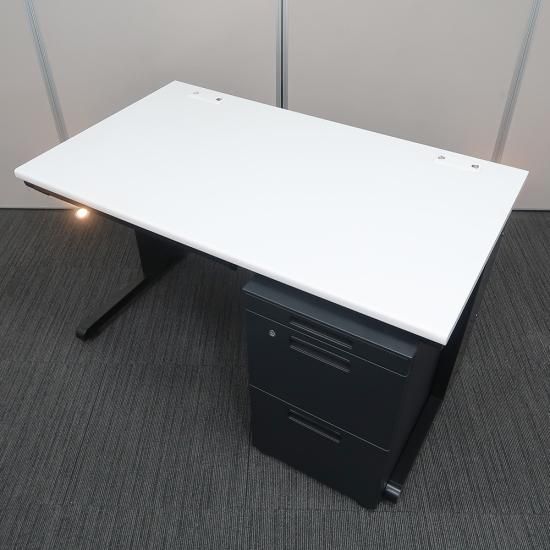 高品質でお買い得。中古オフィス家具【オフィスデスク】【事務机】【平 ...