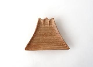 皿｜ころは -うつわと道具と喫茶室-