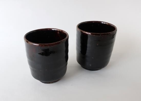 鉄釉筒ゆのみ｜鴻義成 - ころは online store