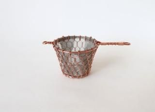 鳥井金網工芸 銅製コーヒードリッパーと茶こし小サイズ 鳥井金網工芸 | 銅製コーヒードリッパー 小サイズ - 京都