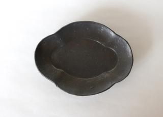 市川孝 作 粉引黒釉 皿 22cm 民藝／うつわ／陶芸作家 市川孝