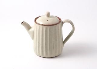 宇田康介｜ころは -うつわと道具と喫茶室-