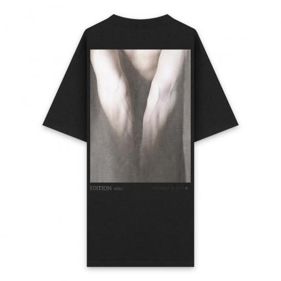 ANATOL | ARMS TEE / BLACK