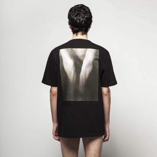 ANATOL | ARMS TEE / BLACK