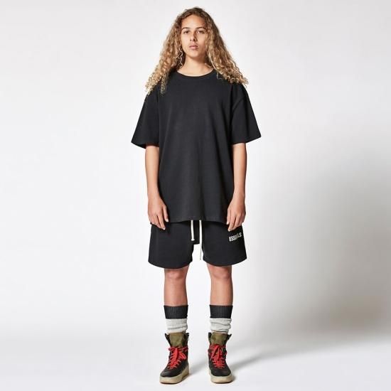 FOG ESSENTIALS | BOXY GRAPHIC T-SHIRT / BLACK