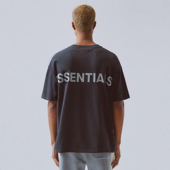 FOG ESSENTIALS | BOXY GRAPHIC T-SHIRT / BLACK