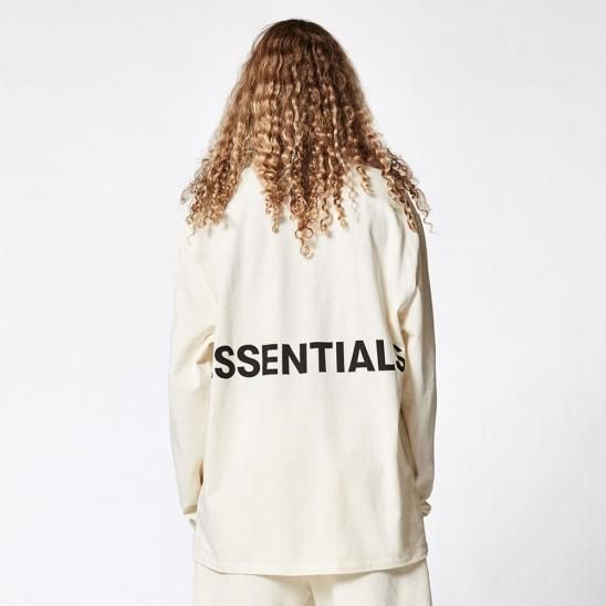 FOG ESSENTIALS | BOXY GRAPHIC LONG SLEEVE T-SHIRT / BUTTER CREAM