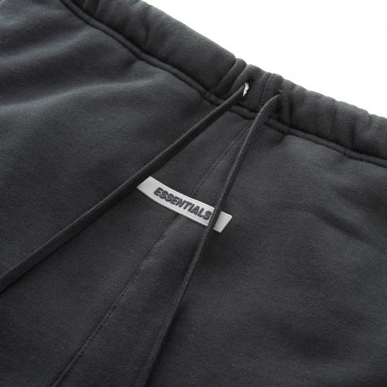 FOG ESSENTIALS |  RUBBER TAG PRINT SWEATPANTS / BLACK