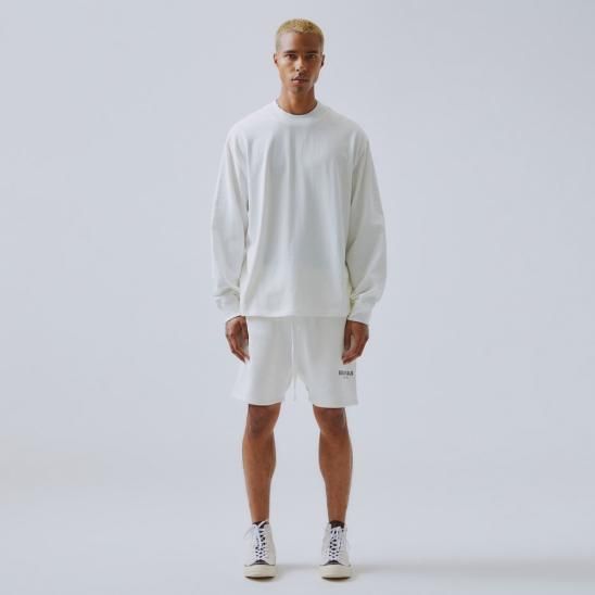 FOG ESSENTIALS | RUBBER TAG PRINT SWEAT SHORTS / WHITE