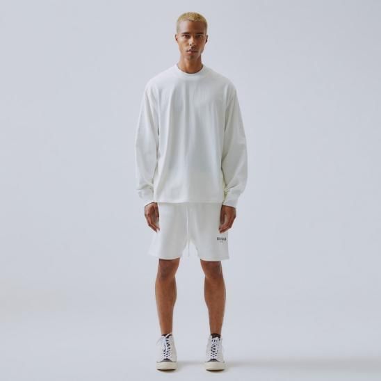 FOG ESSENTIALS | RUBBER TAG PRINT SWEAT SHORTS / WHITE