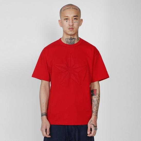 AJOBYAJO | STAR EMBOSSED T-SHIRT / RED