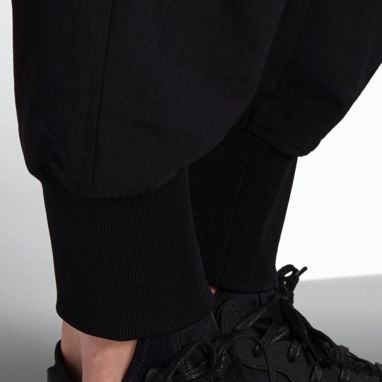 Y-3(ワイスリー) 商品ページ - M CLASSIC LIGHT RIPSTOP UTILITY PANTS