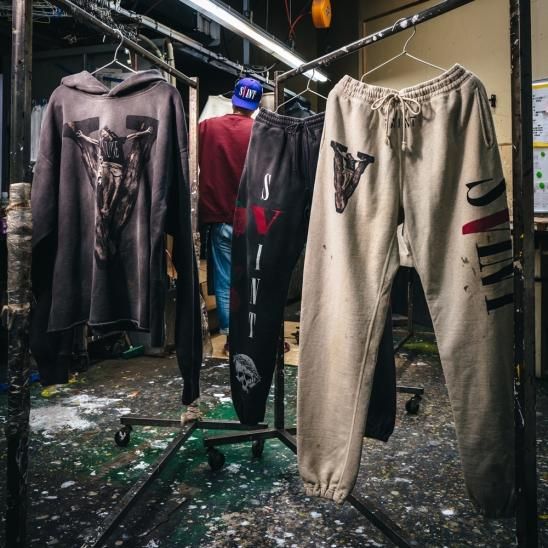 SAINT MXXXXXX(セントマイケル) 商品ページ - SWEAT PANTS VLONE SAINT MXXXXXX(セントマイケル) 商品ページ - SWEAT PANTS VLONE