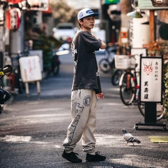 SAINT MXXXXXX(セントマイケル) 商品ページ - SS TEE DMJ / BLACK SAINT MXXXXXX(セントマイケル) 商品ページ - SS TEE DMJ / BLACK